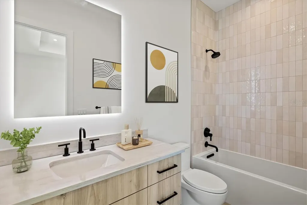 524 Halyard Lane Longboat Key FL 34228