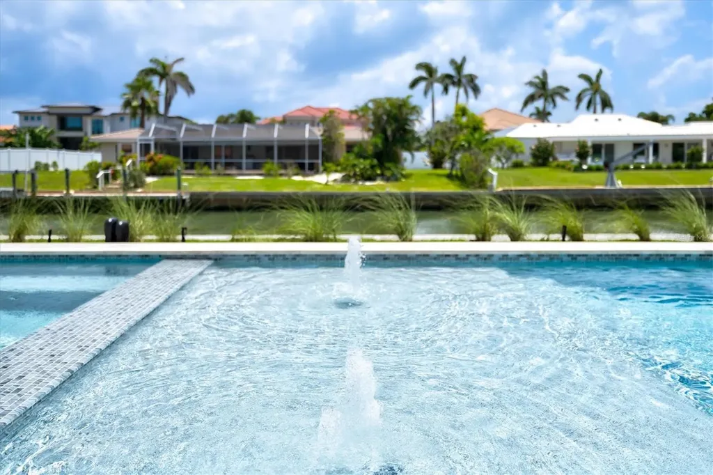524 Halyard Lane Longboat Key FL 34228