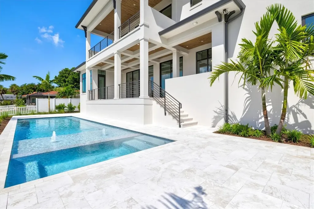 524 Halyard Lane Longboat Key FL 34228