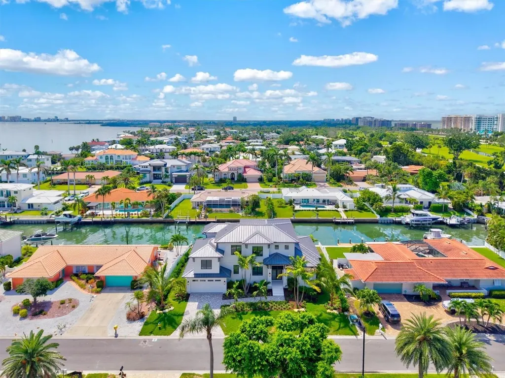 524 Halyard Lane Longboat Key FL 34228