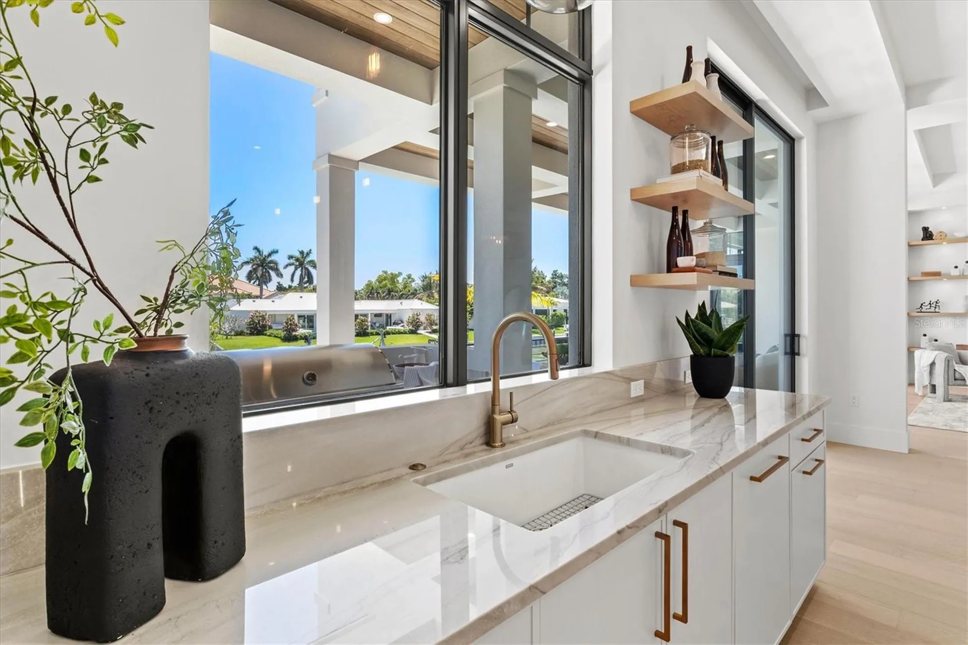 524 Halyard Lane Longboat Key FL 34228