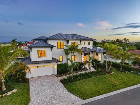 524 Halyard Lane Longboat Key FL 34228