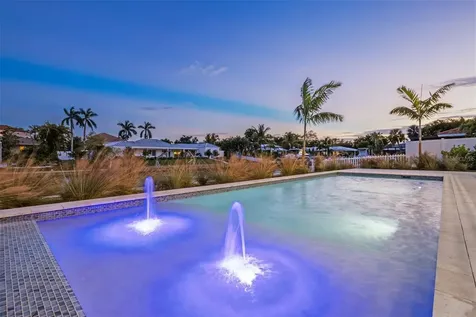 524 Halyard Lane Longboat Key FL 34228