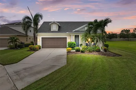 6908 White Willow Court Sarasota FL 34243