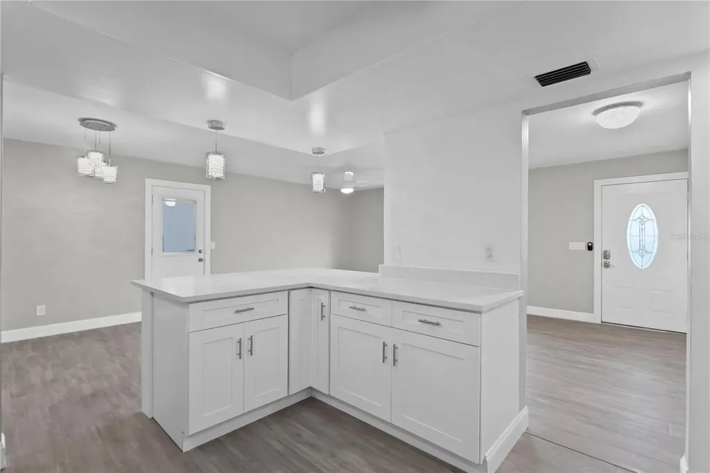 8412 Flagstone Drive Tampa FL 33615