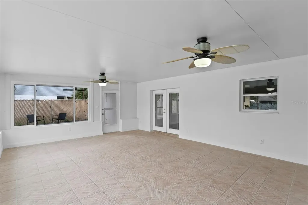 8412 Flagstone Drive Tampa FL 33615