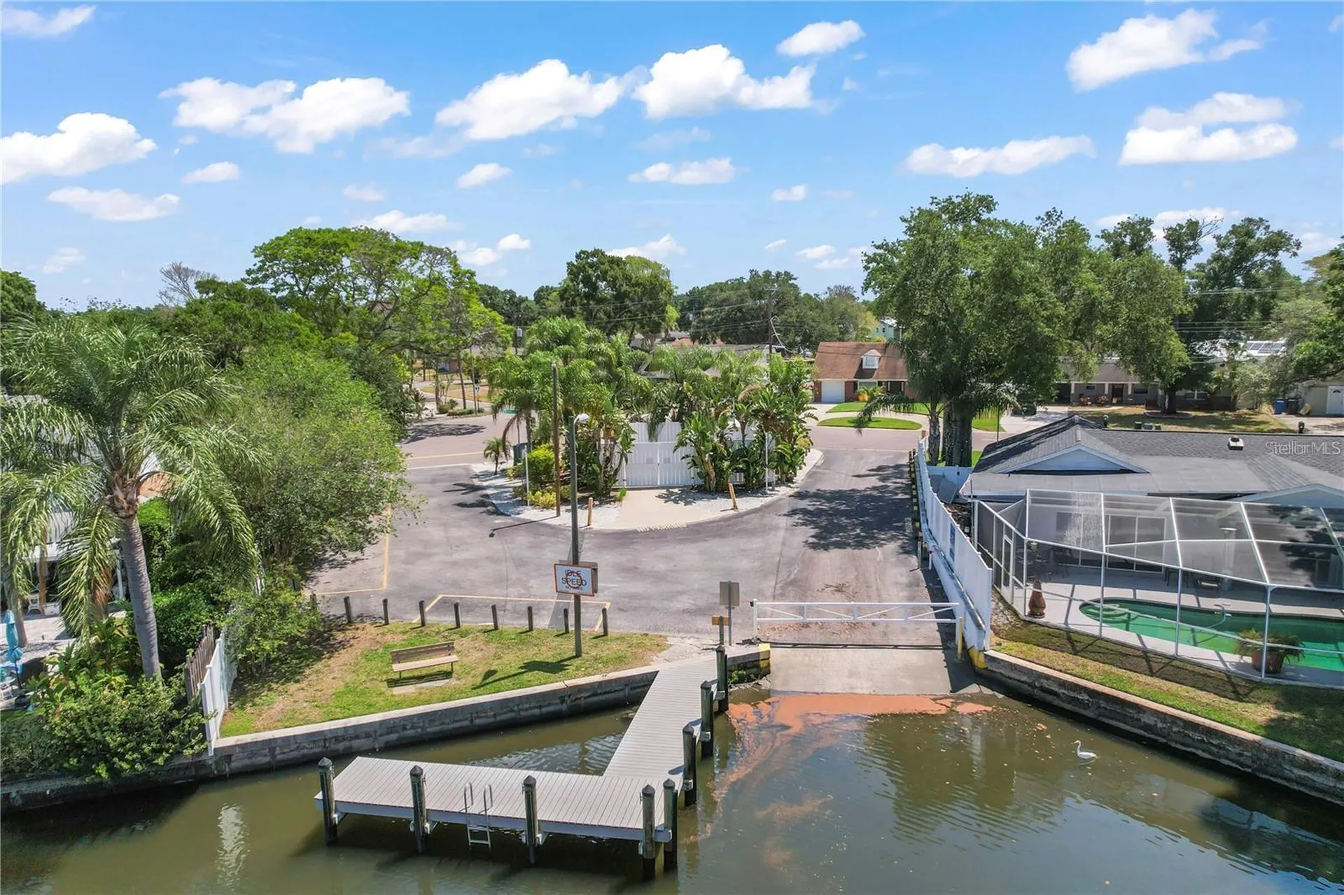 8412 Flagstone Drive Tampa FL 33615