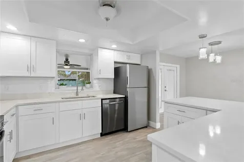 8412 Flagstone Drive Tampa FL 33615
