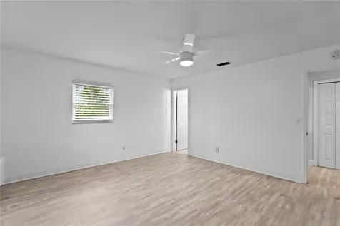 8412 Flagstone Drive Tampa FL 33615
