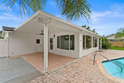 8412 Flagstone Drive Tampa FL 33615