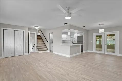 8412 Flagstone Drive Tampa FL 33615