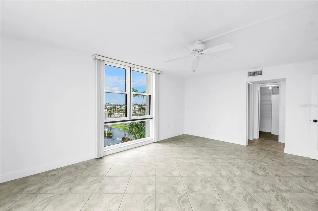 7700 Sun Island Drive S South Pasadena FL 33707