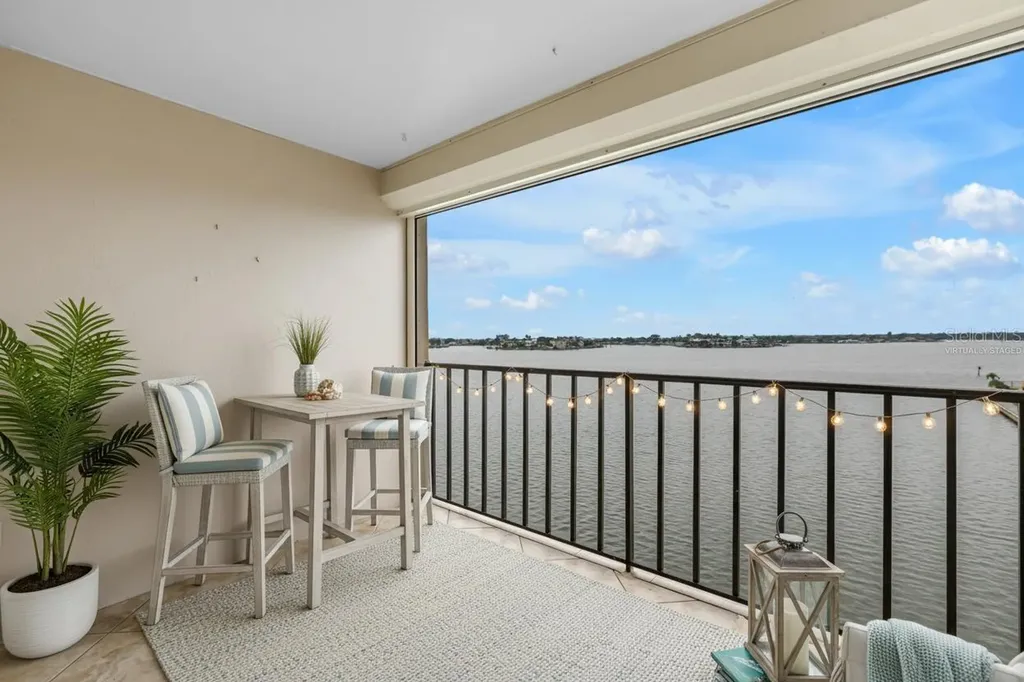 7700 Sun Island Drive S South Pasadena FL 33707