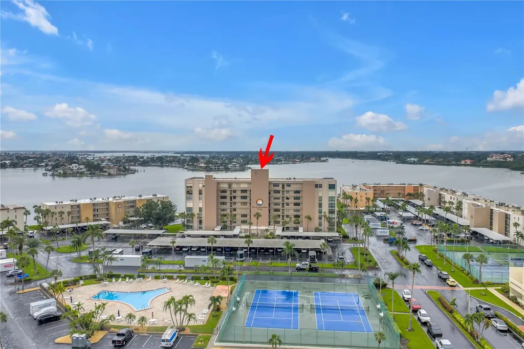 7700 Sun Island Drive S South Pasadena FL 33707