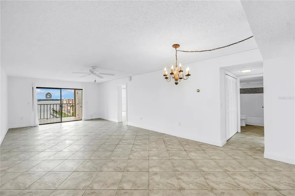 7700 Sun Island Drive S South Pasadena FL 33707