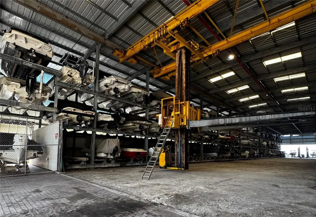 408 Gulf Of Mexico Drive Longboat Key FL 34228