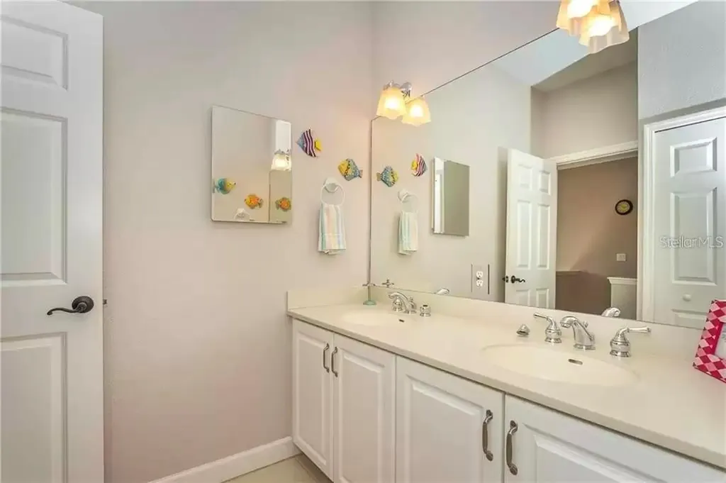 8920 Duval Lane Sarasota FL 34231