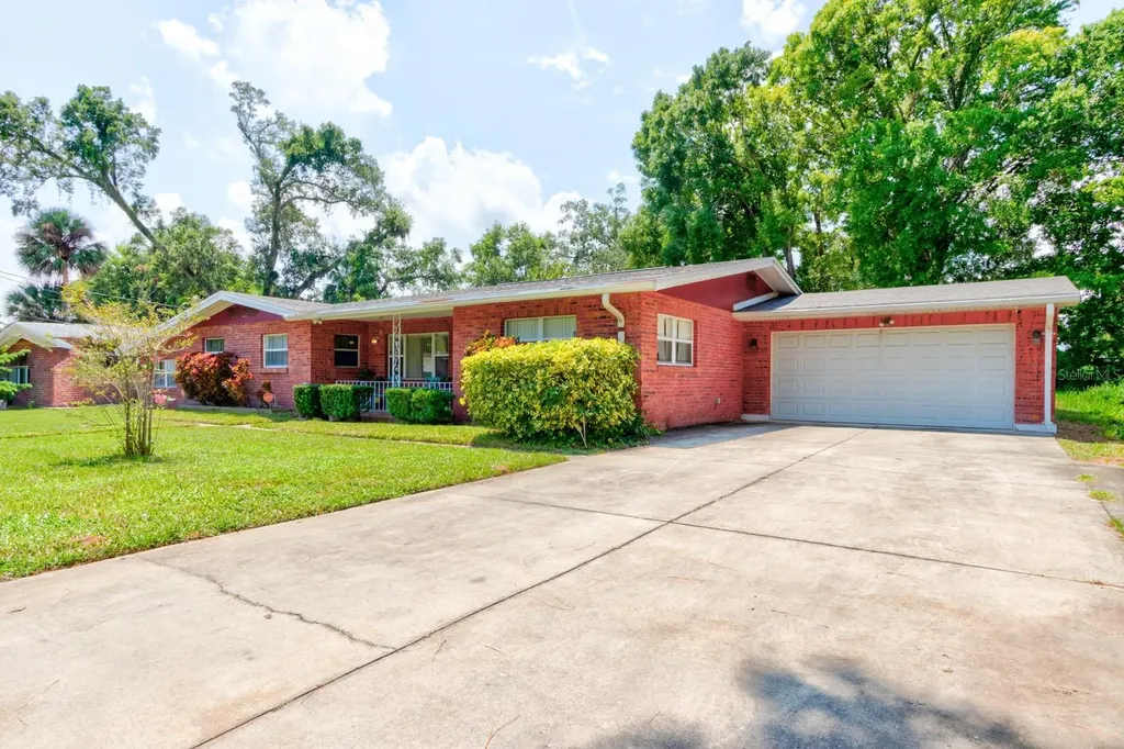 822 Vernon Street Daytona Beach FL 32114
