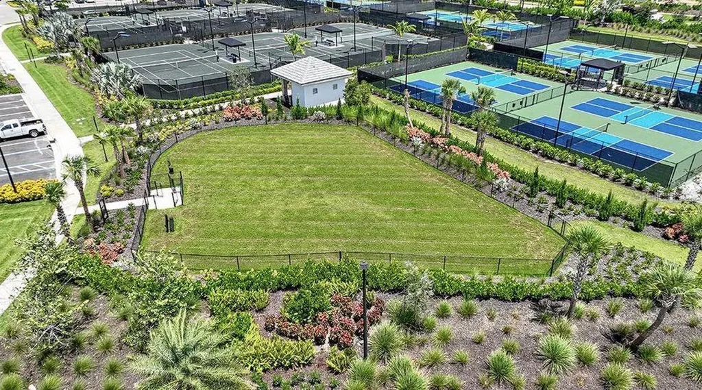 4062 Santa Caterina Boulevard Bradenton FL 34211