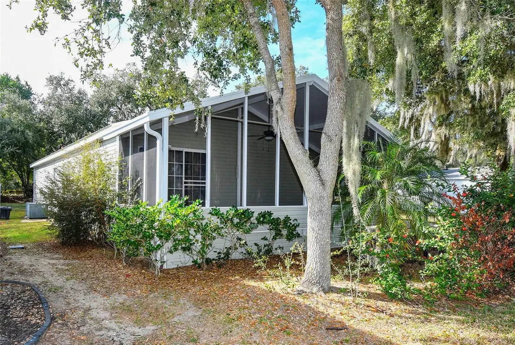 11642 Martell Court Leesburg FL 34788