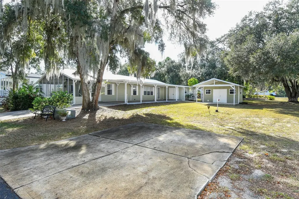 11642 Martell Court Leesburg FL 34788