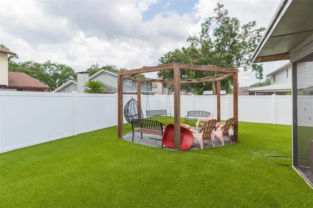 1610 Burning Tree Lane Brandon FL 33510