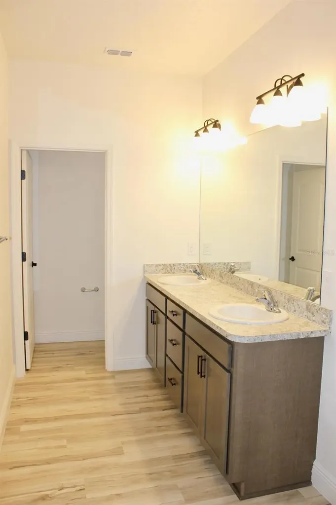 443 Biscayne Avenue NW Palm Bay FL 32907