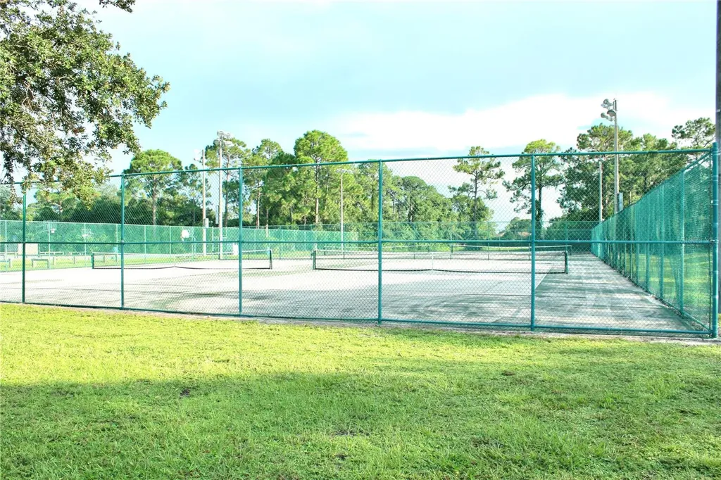 443 Biscayne Avenue NW Palm Bay FL 32907