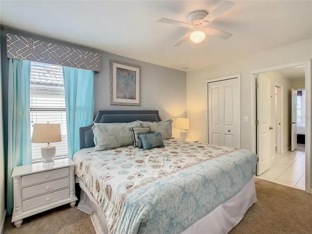 1305 Divot Way Davenport FL 33896
