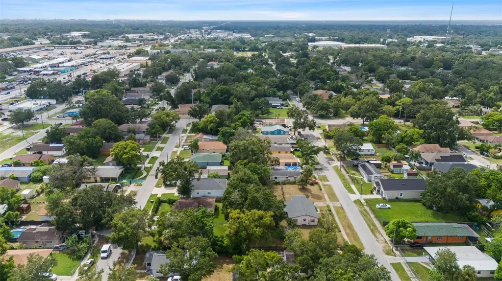 3415 Deleuil Avenue Tampa FL 33610