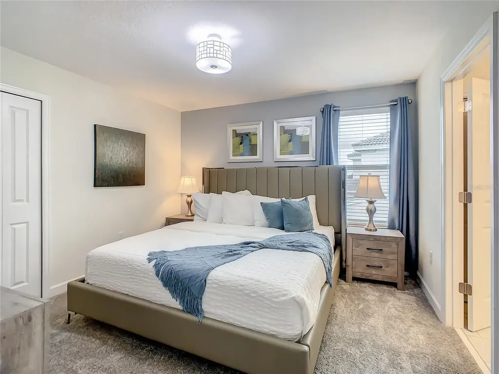 8814 Interlocking Court Davenport FL 33896