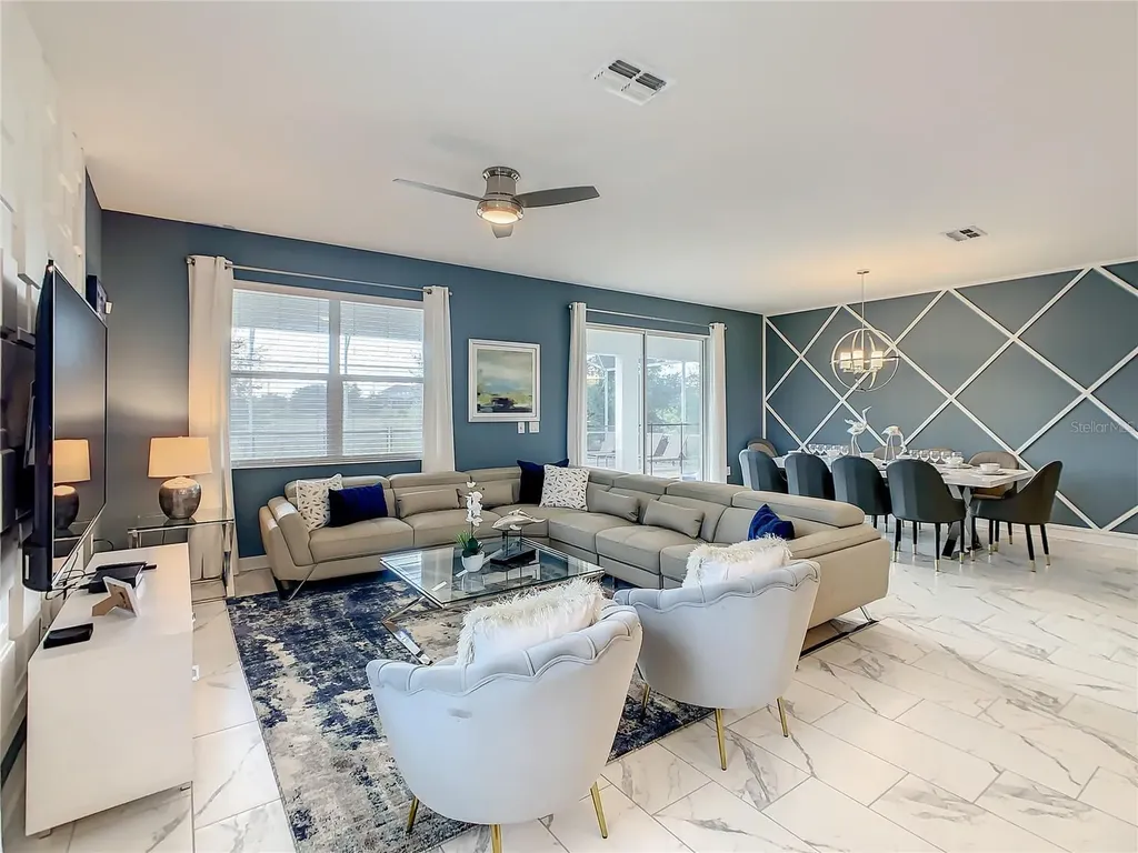 8814 Interlocking Court Davenport FL 33896