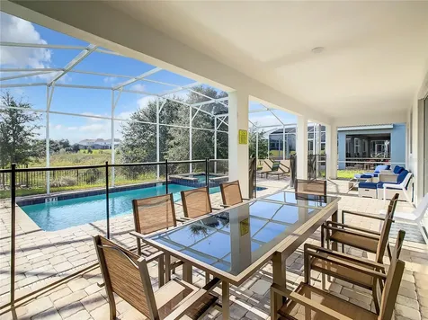 8814 Interlocking Court Davenport FL 33896