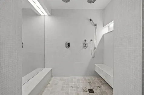 550 Avenida Constitucion San Juan PR 00901