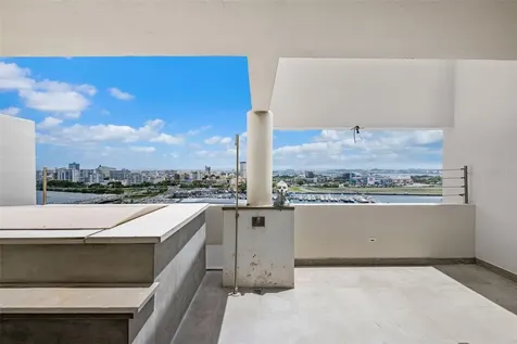 550 Avenida Constitucion San Juan PR 00901