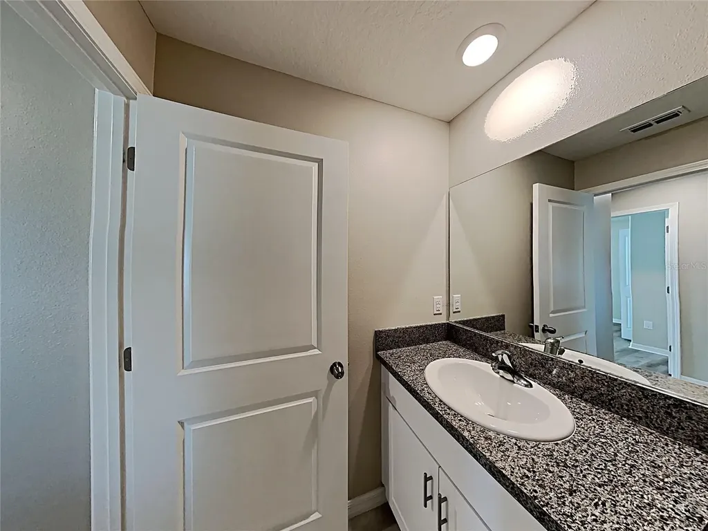 14715 Scottburgh Glen Drive Wimauma FL 33598