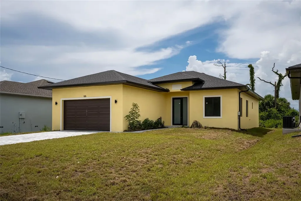 185 Sesame Road E Rotonda West FL 33947
