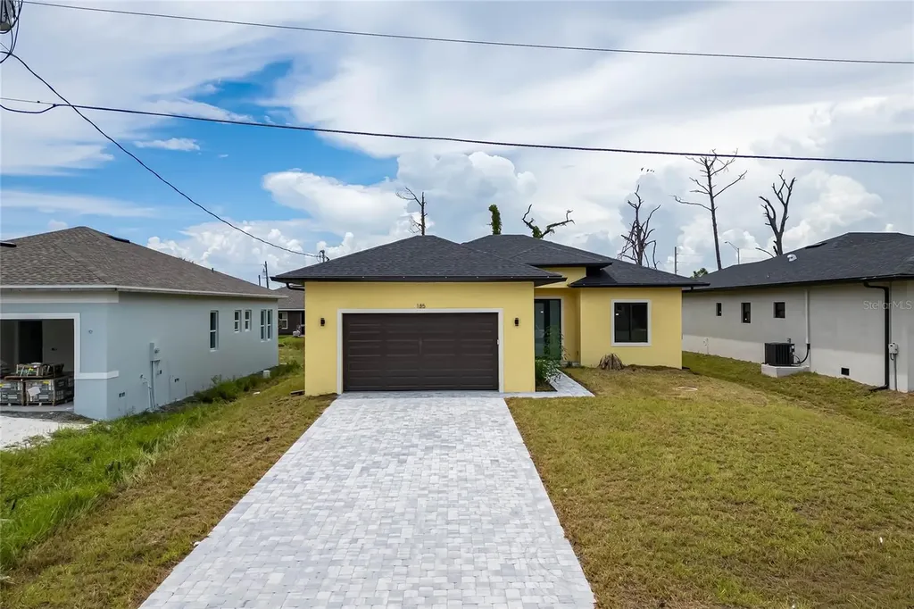 185 Sesame Road E Rotonda West FL 33947