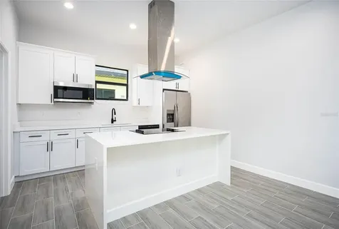 185 Sesame Road E Rotonda West FL 33947