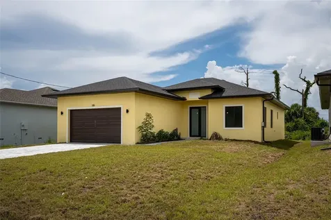185 Sesame Road E Rotonda West FL 33947