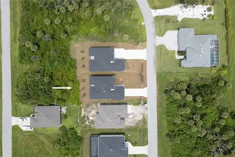 185 Sesame Road E Rotonda West FL 33947