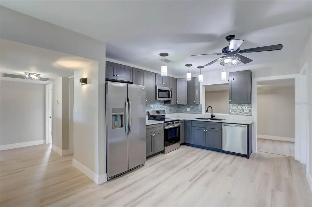330 83rd Avenue NE St Petersburg FL 33702