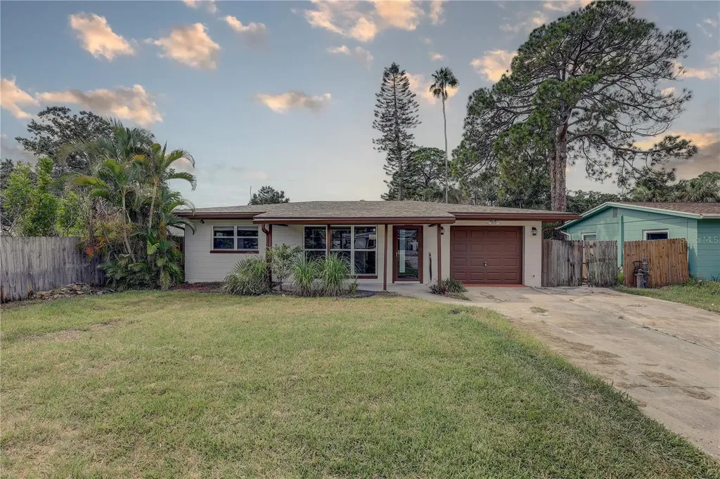330 83rd Avenue NE St Petersburg FL 33702