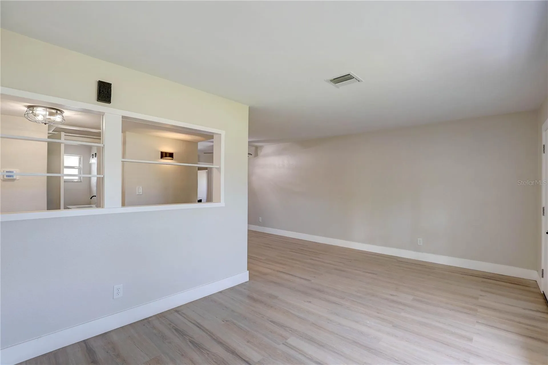 330 83rd Avenue NE St Petersburg FL 33702