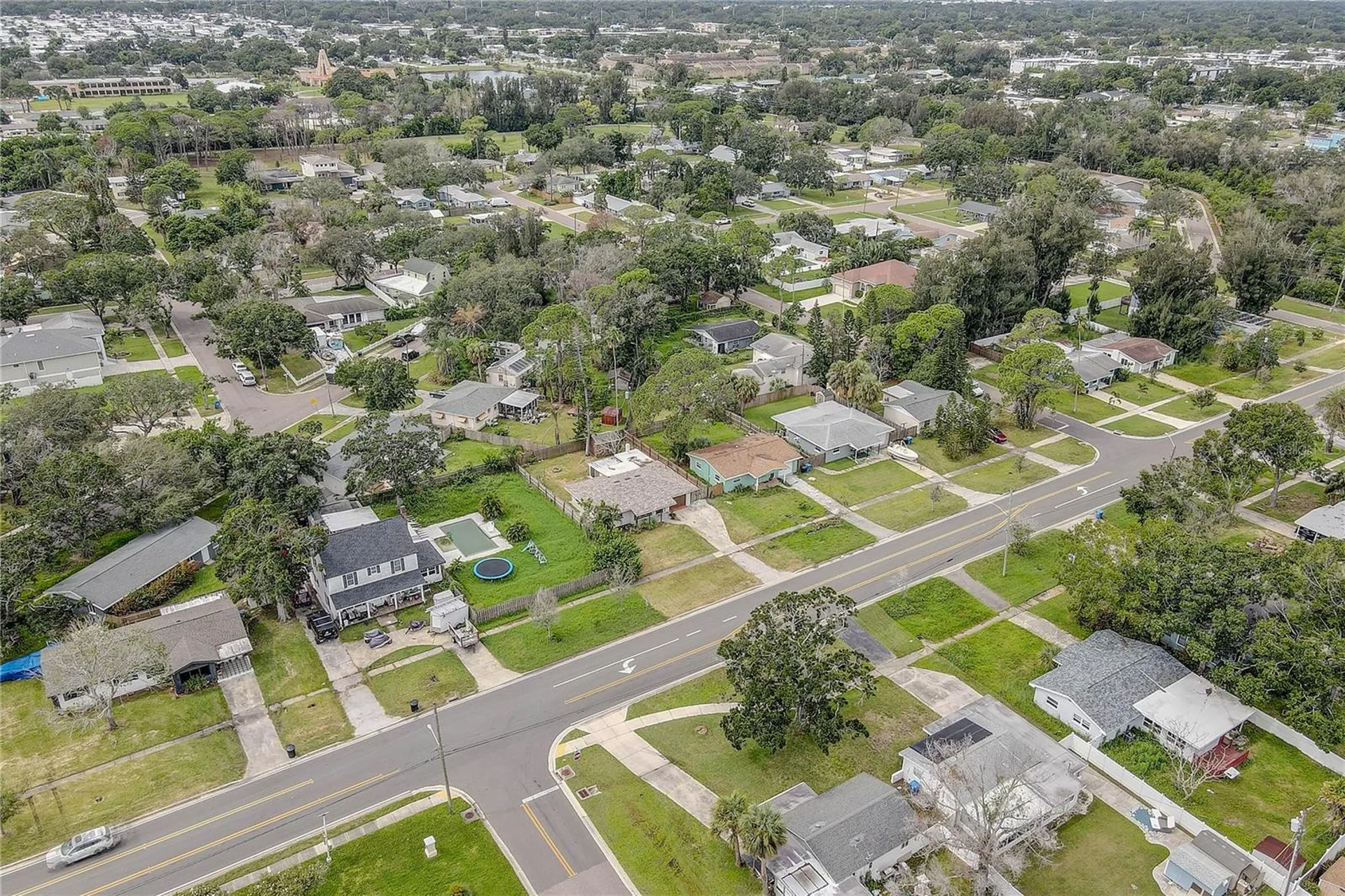 330 83rd Avenue NE St Petersburg FL 33702