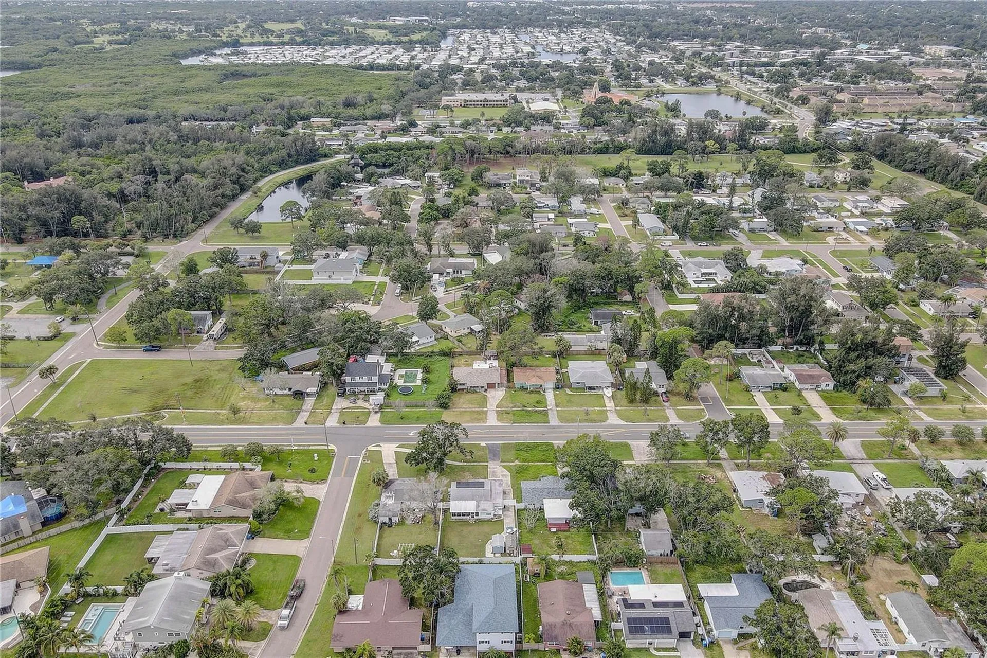 330 83rd Avenue NE St Petersburg FL 33702