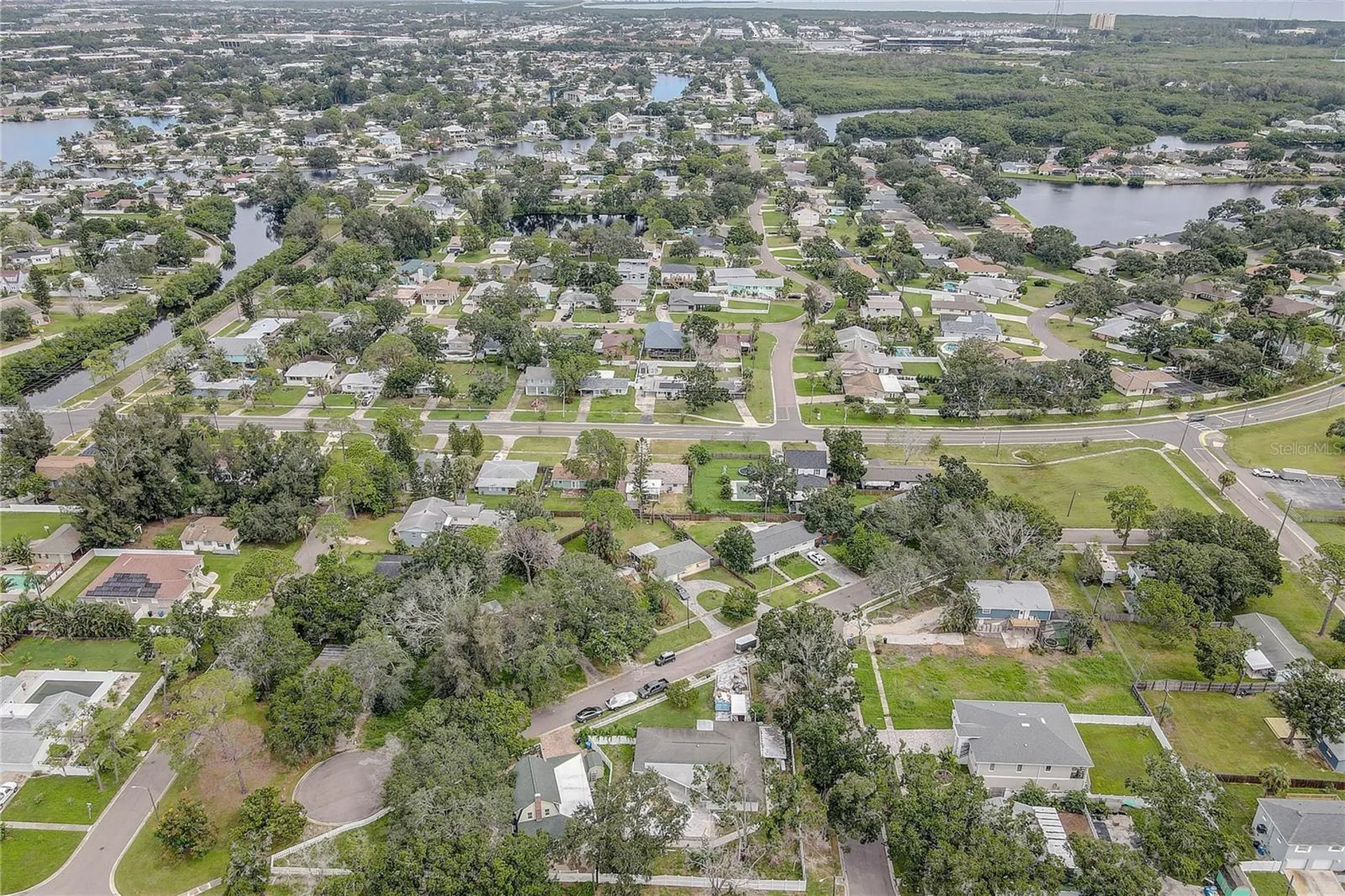 330 83rd Avenue NE St Petersburg FL 33702