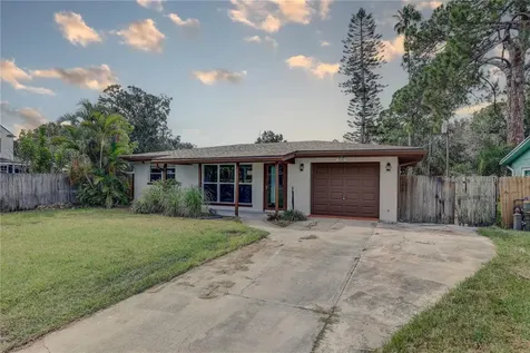 330 83rd Avenue NE St Petersburg FL 33702