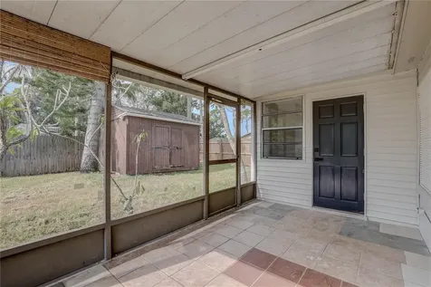 330 83rd Avenue NE St Petersburg FL 33702