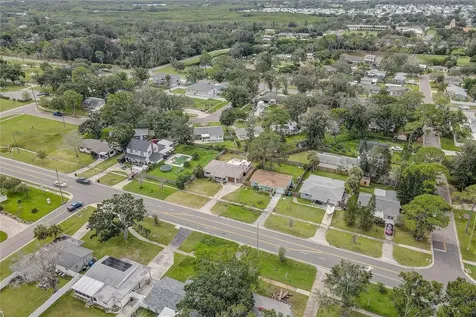 330 83rd Avenue NE St Petersburg FL 33702